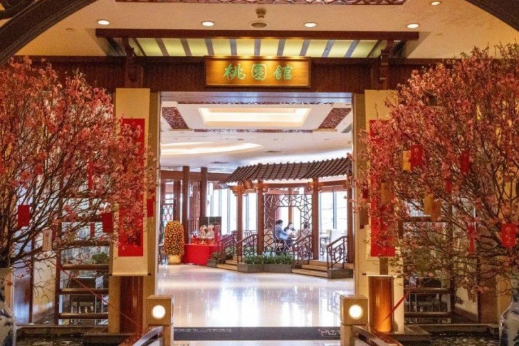 花园酒店！打卡新春潮玩集叹年夜饭和Spa